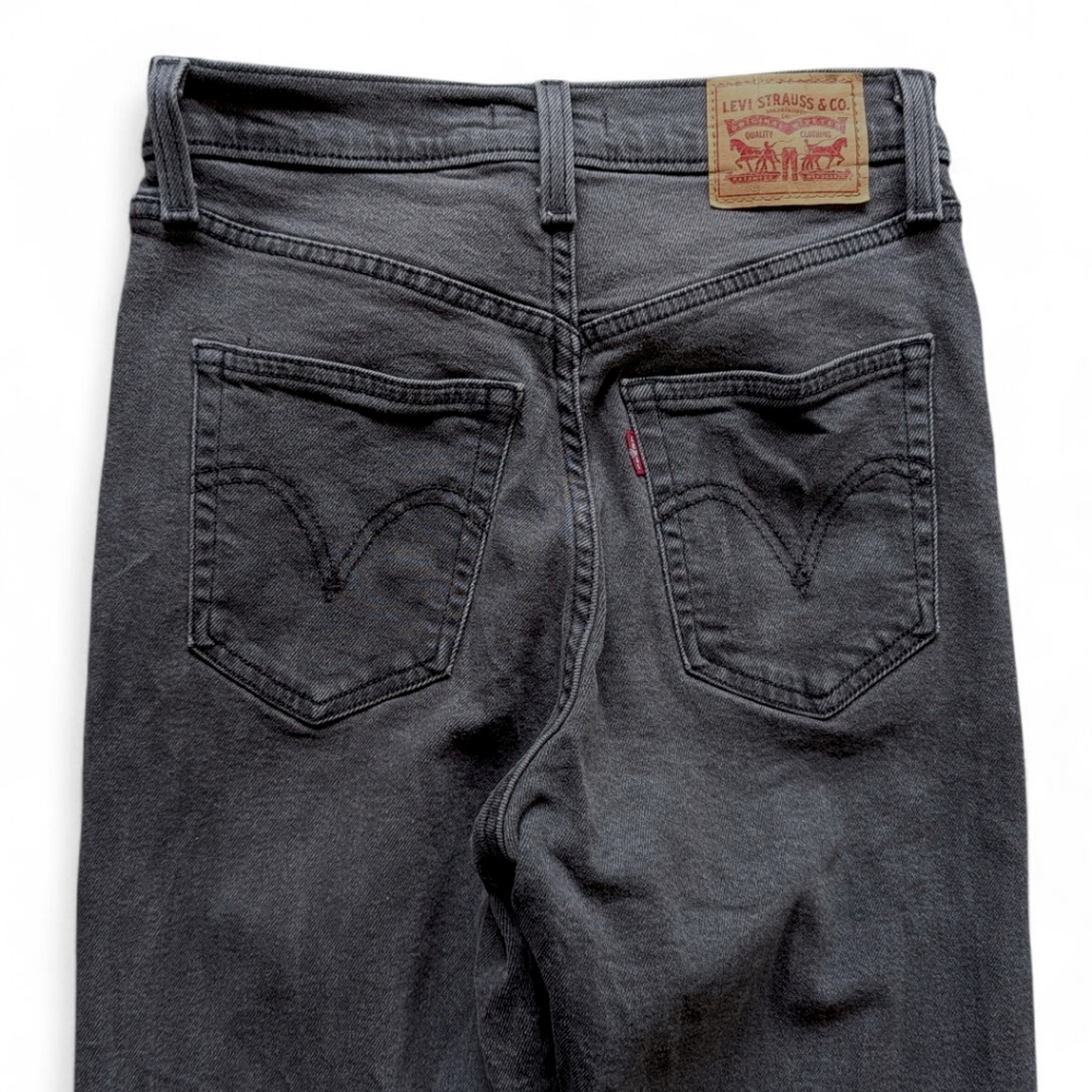 Levi’s Iconic Ribcage High Rise Straight Leg Jeans Black Denim Sz 27 - Picture 10 of 16